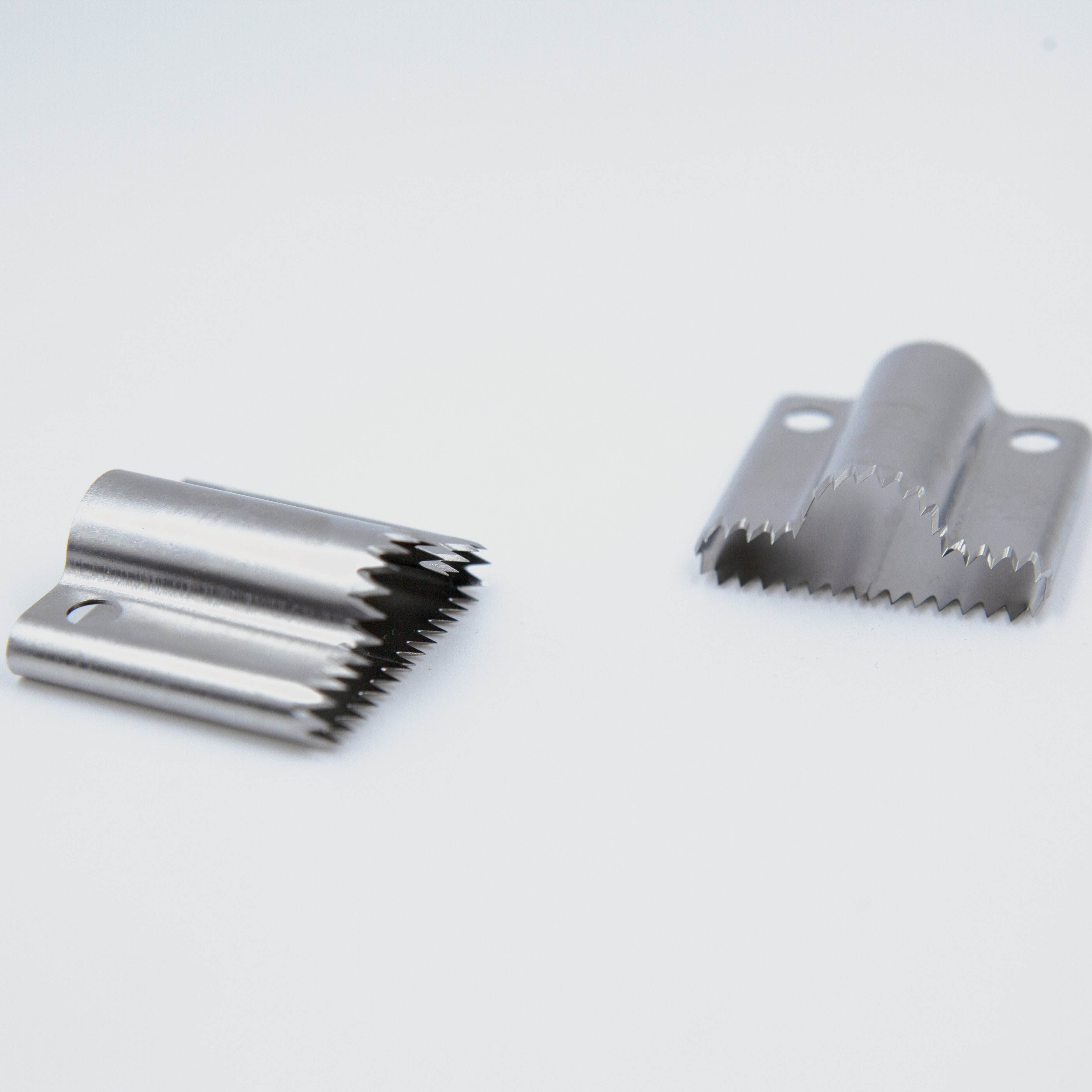 Customized High-Grade 40X35X0.5mm Steel Bag Handle Punch Blade for Packaging Machinery Parts